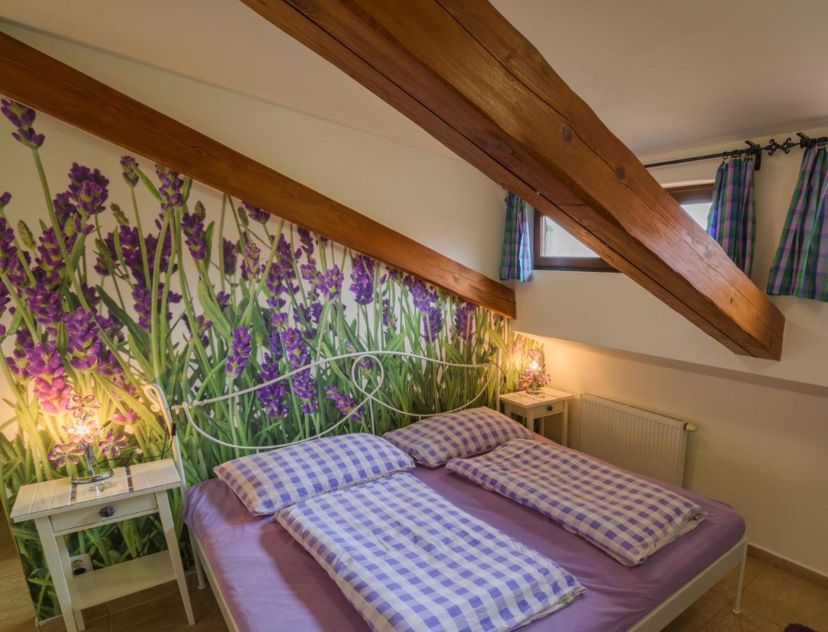 Melnik Hotel image 2