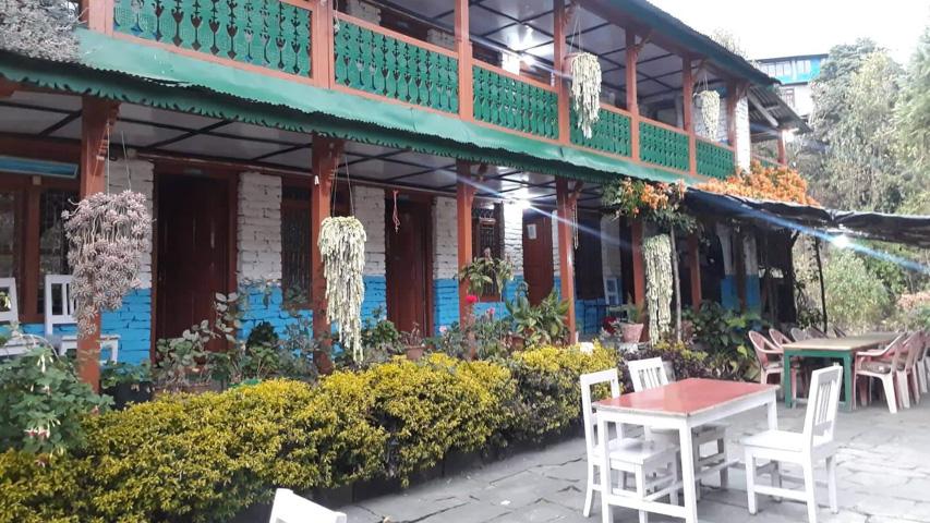 Jhinu Guest House image 1