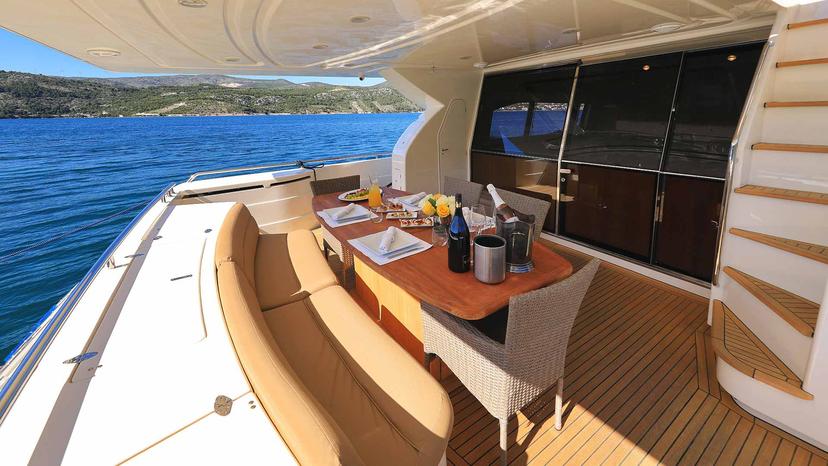 Cuisine Onboard  image 1