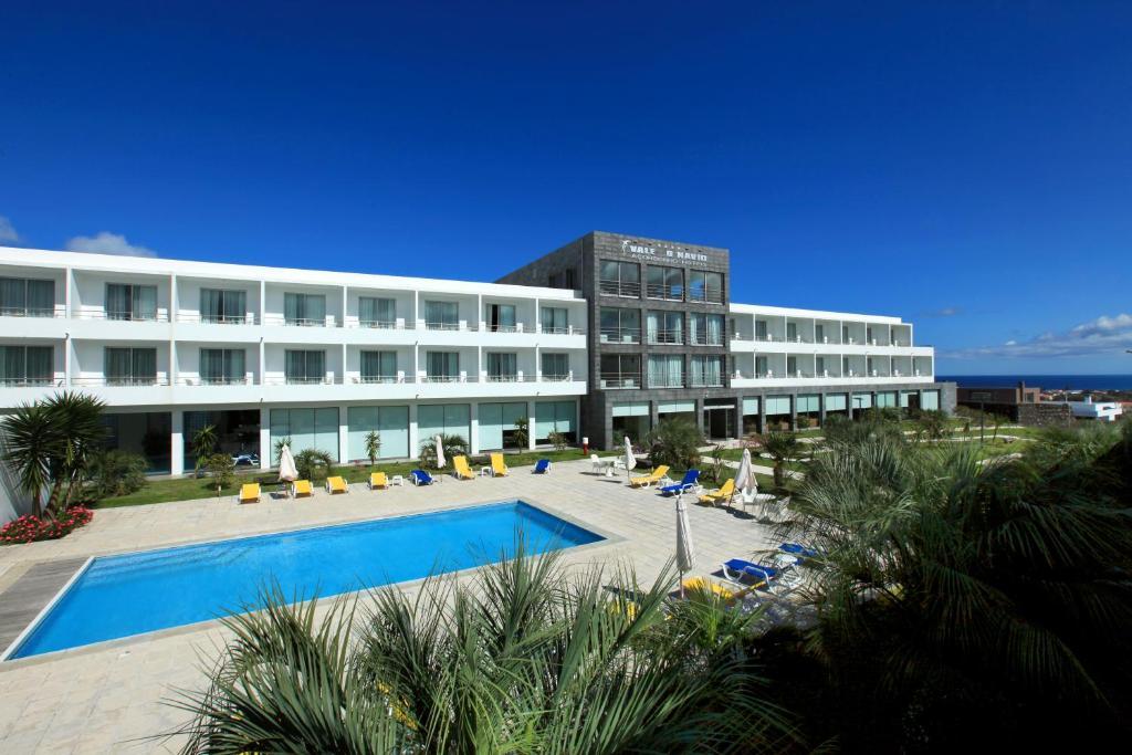 Hotel Vale Do Navio image 1