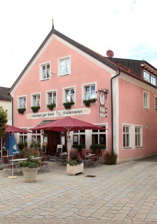 Hotel zur Post Garni image 2