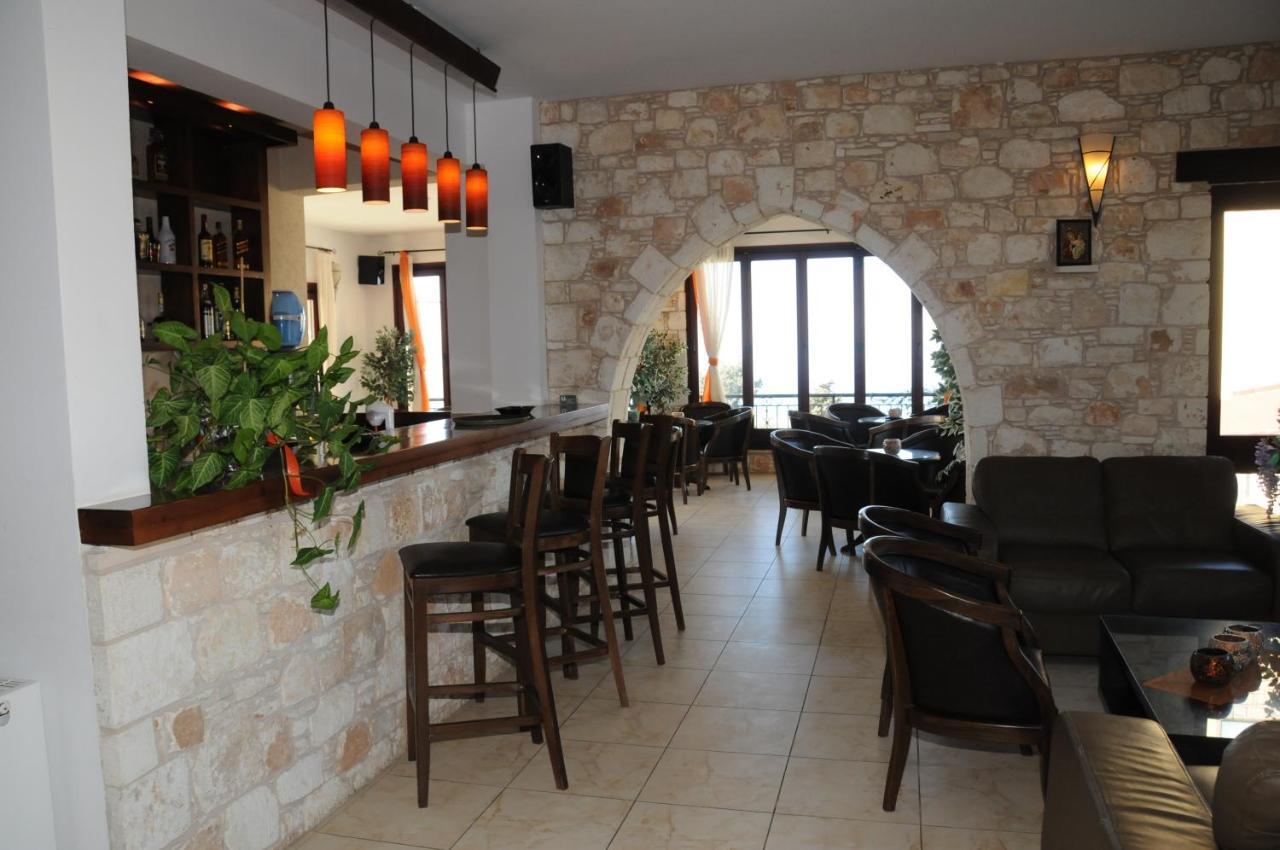 Palates Hotel image 2