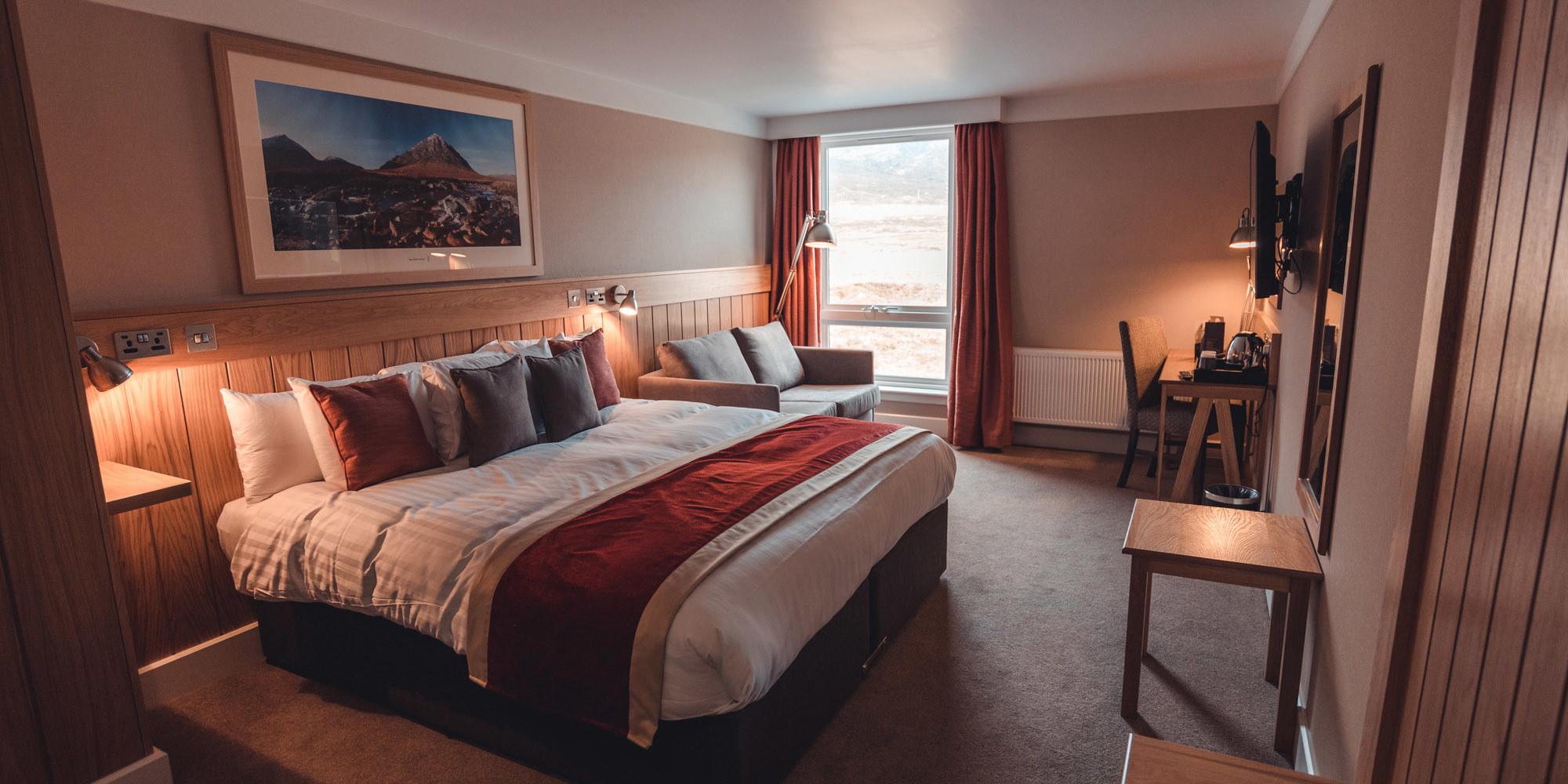 Kingshouse Hotel image 2
