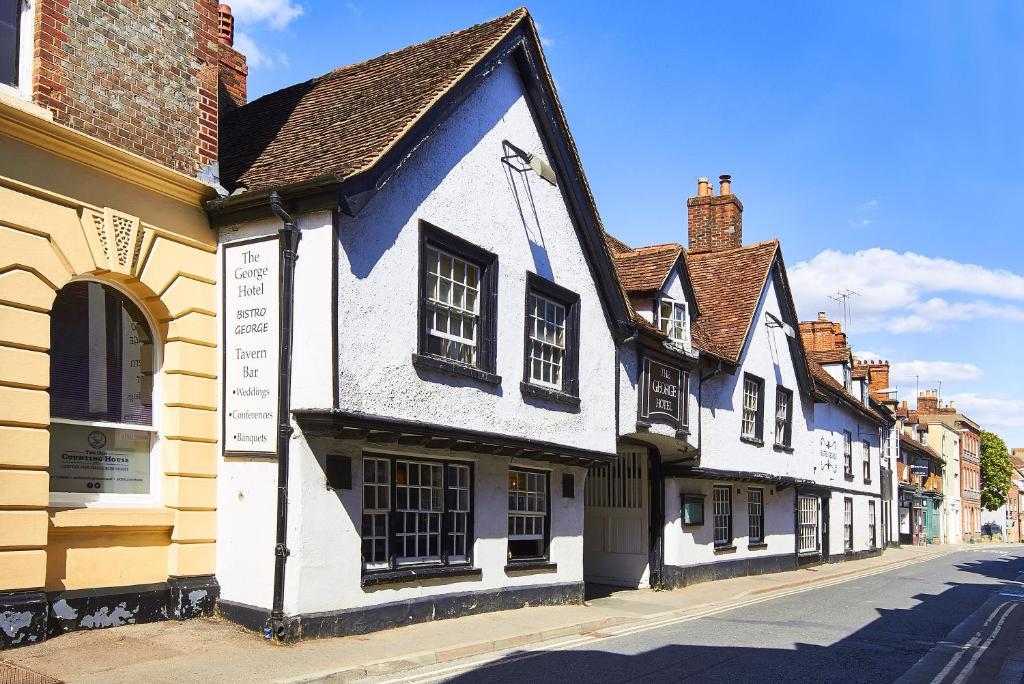 The George Hotel image 1