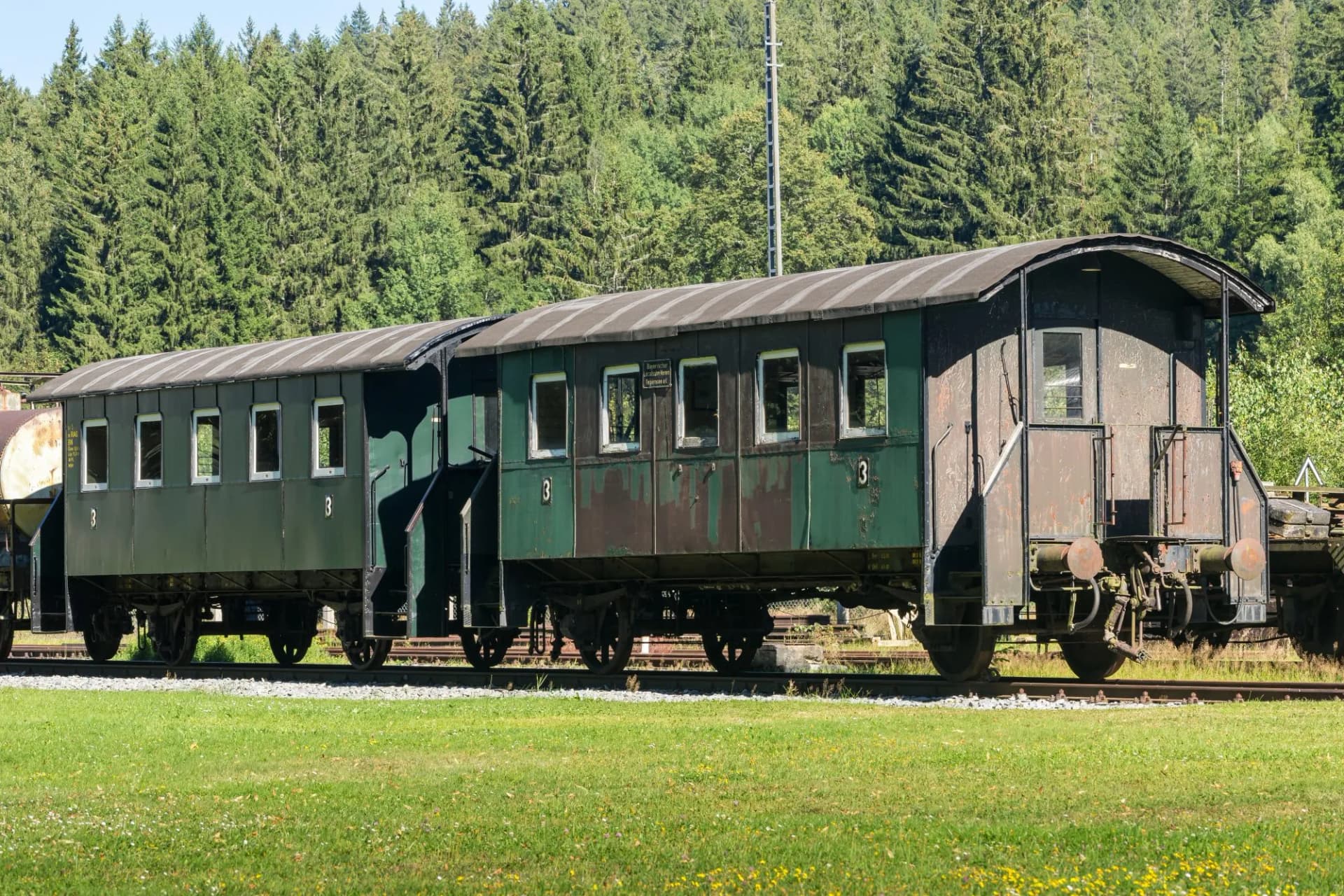 Historische Personenwagen in Bayerisch Eisenstein