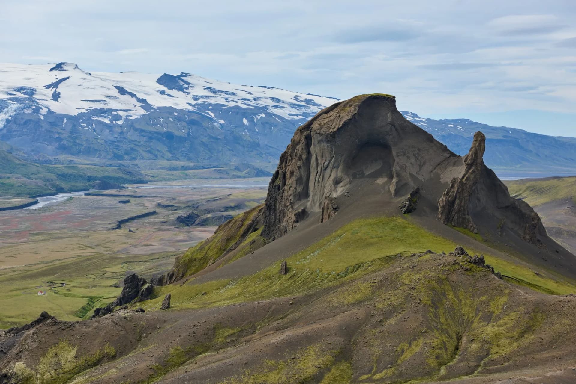 Einhyrningur Aerial view