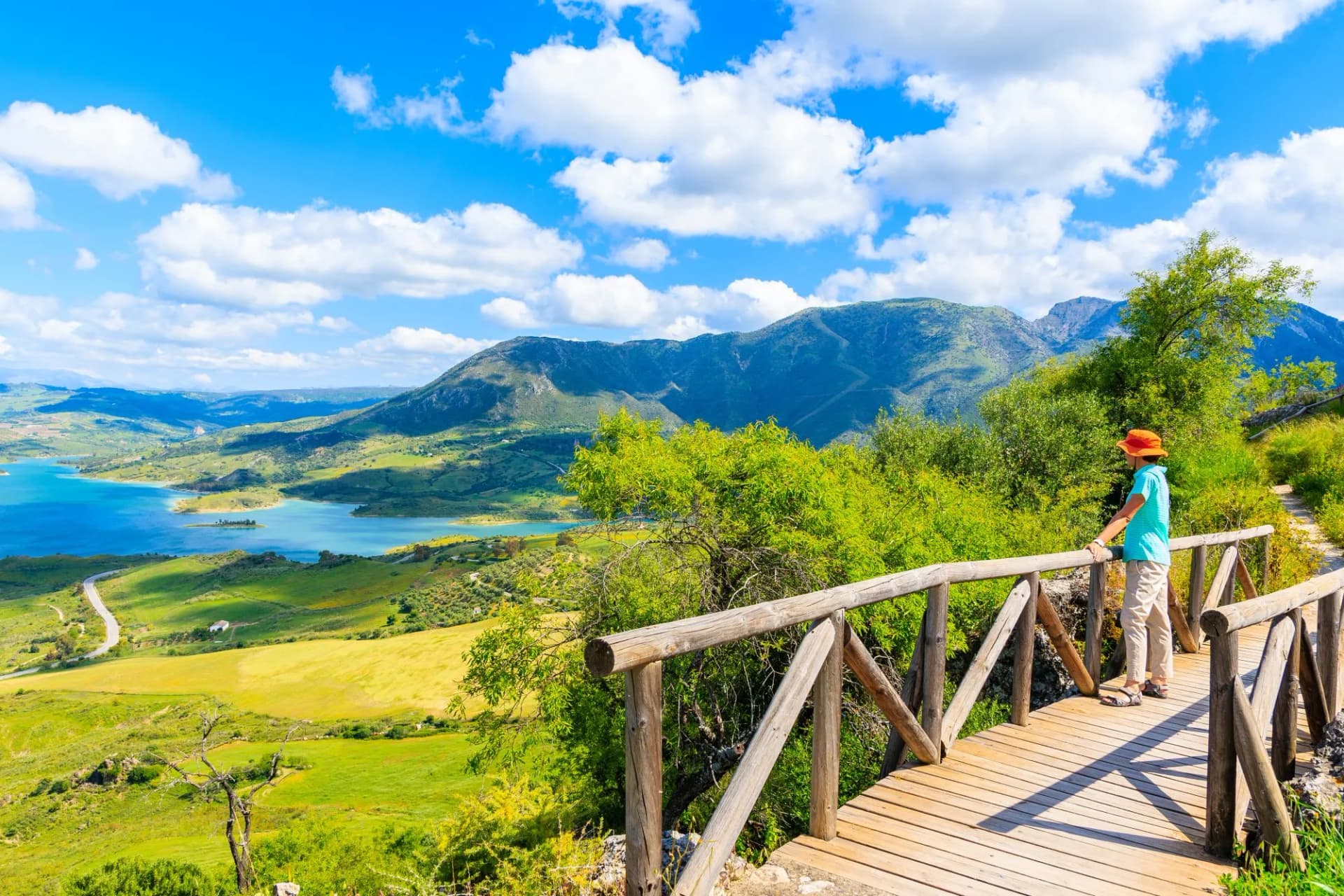zahara de la sierra woman